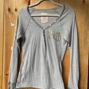 VINTAGE VICTORIA SECRET PINK LONG SLEEVE 💖